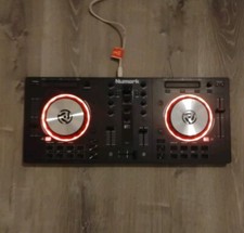 Numark Mixtrack Pro 3 Dj Controller