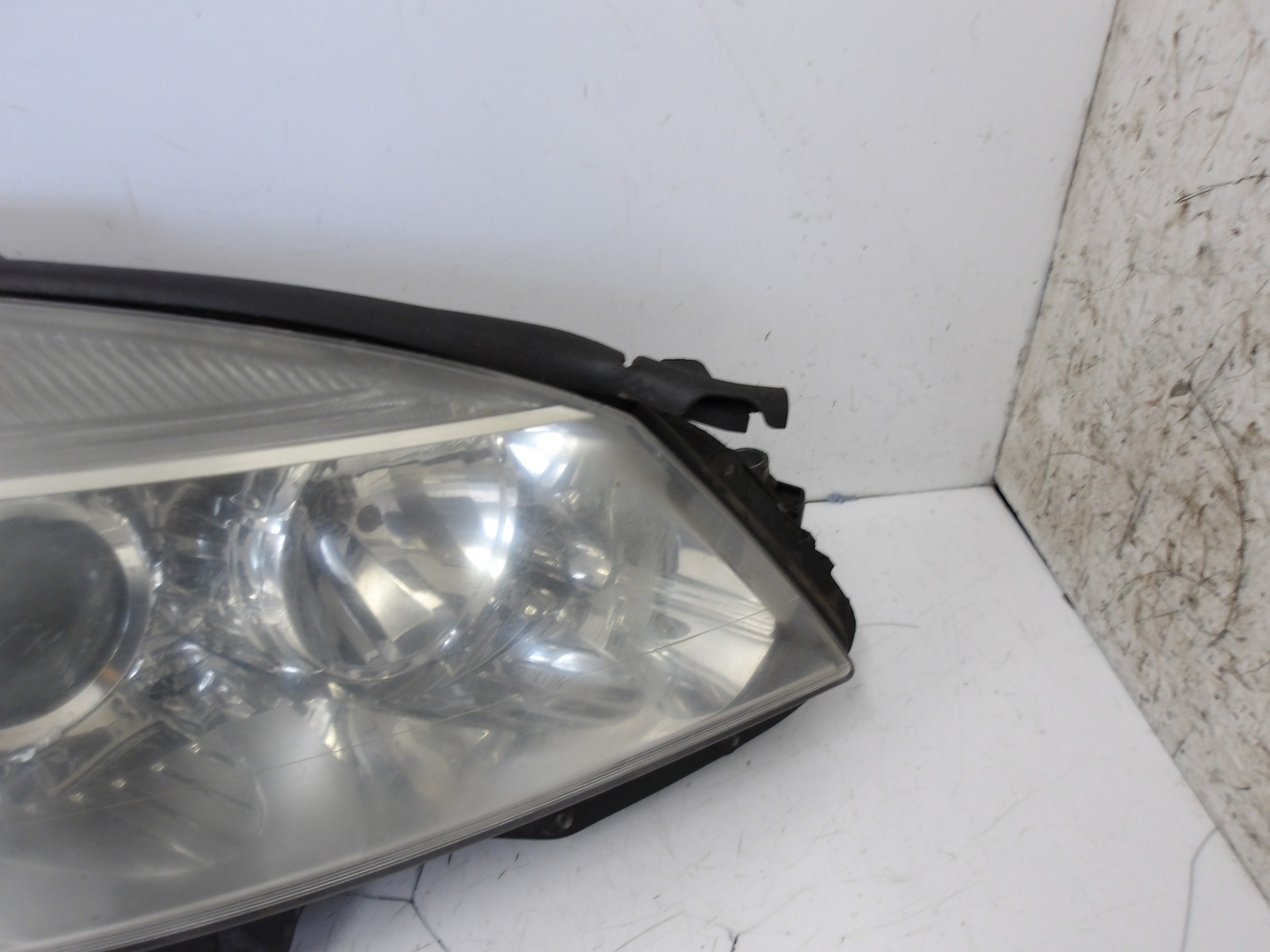 MERCEDES BENZ C CLASS MK3 W204 2007-2014 RIGHT O/S HEADLIGHT 