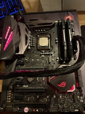 ASUS ROG Z270 MAXIMUS IX HERO i7-7700K DDR4 3200 16GB Motherboard CPU RAM Combo
