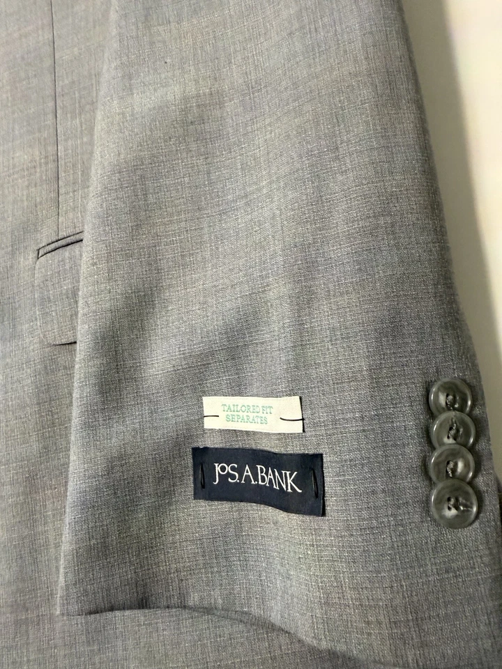 Jos. A. Bank 46R (40W L30) Grey textured Wool Suit Tailored Fit - Image 2 of 4