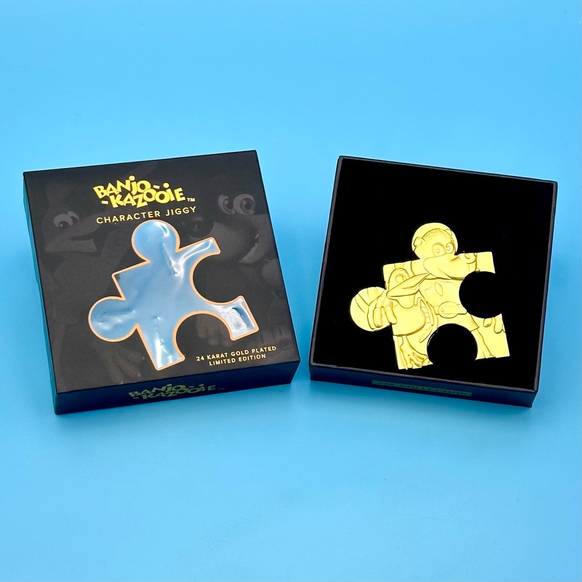 Banjo-Kazooie Jiggy Jigsaw Piece 24k Gold-Plated Figure Official