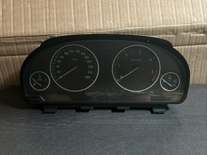 BMW 5er F10 F11 530d Tacho 9265179 Kombiinstrument Tachometer Original