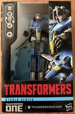 Transformers One Studio Series ThunderCracker 6    Inch Deluxe Class New
