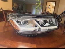 Oem 2021-2023 Vw Atlas Led Headlight Right Passenger 3cn941036e Hella Module
