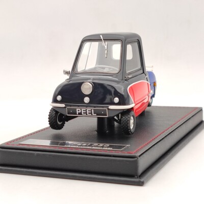 DNA Collectibles 1/18 Résine - Peel 50 Bleu Foncé N°000010 - Mini Voiture Collection
