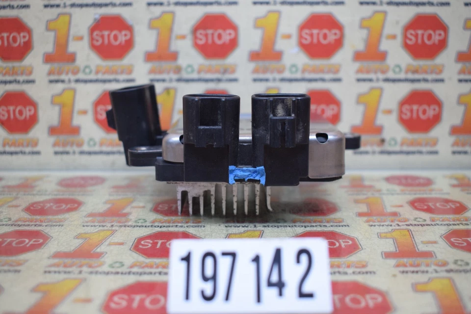 Módulo de control del ventilador de refrigeración del radiador Toyota Sienna 2005-2020 89257-30080 OEM Foto 4 de 4