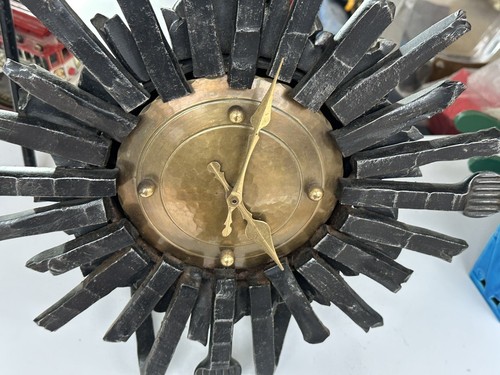 Brutalist 1970s Rustic Iron Vintage German Art Wall Sunburst Clock - Picture 8 of 14