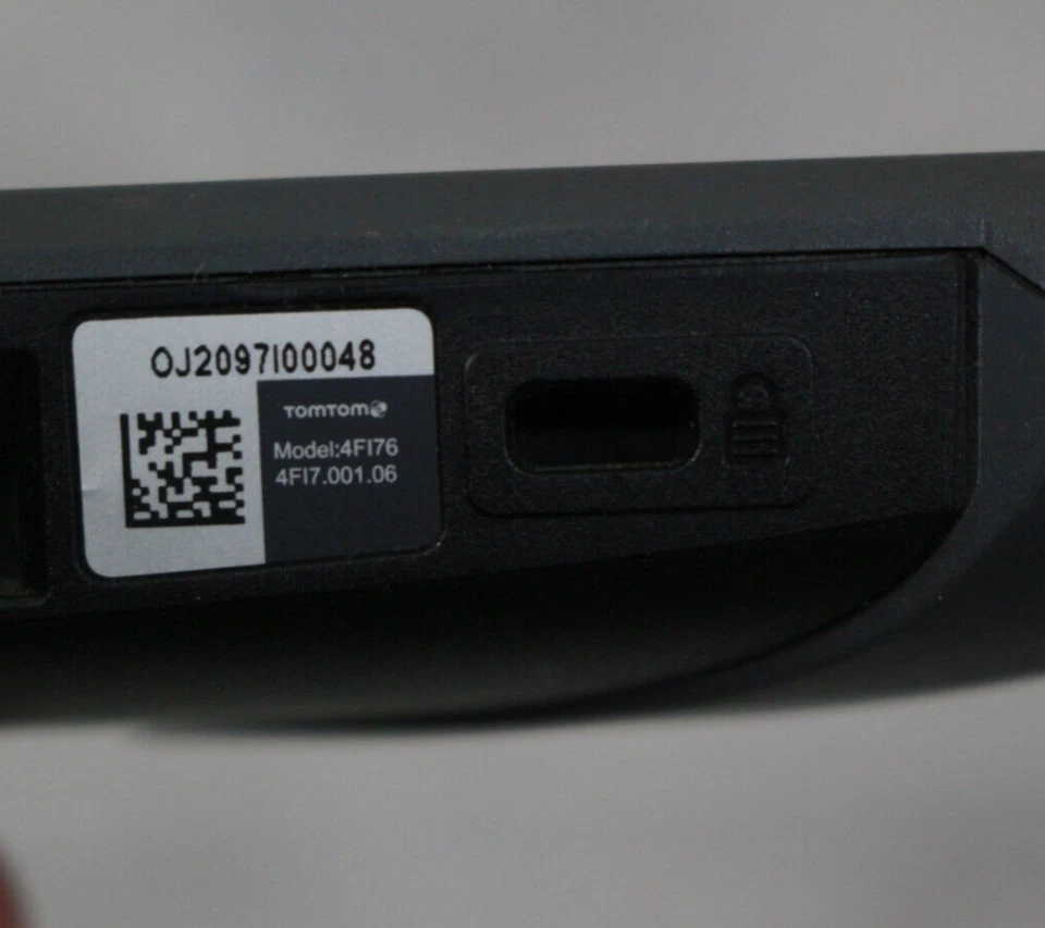 TomTom - 4F176 7" GPS (PARTS OR REPAIR ONLY) - Image 3 of 3