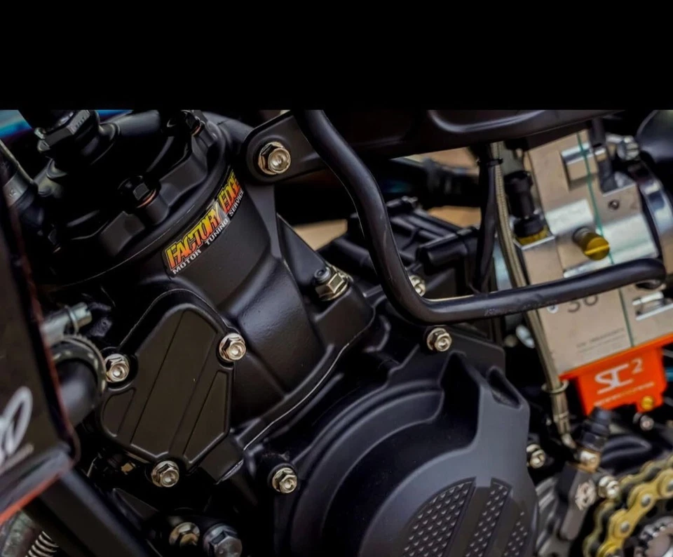 KIT DE PERNOS DE MOTOR DE NÍQUEL: KTM 85SX 85 SX CULATA CÁRTER EMBRAGUE CUBIERTA CAÑA Foto 4 de 4