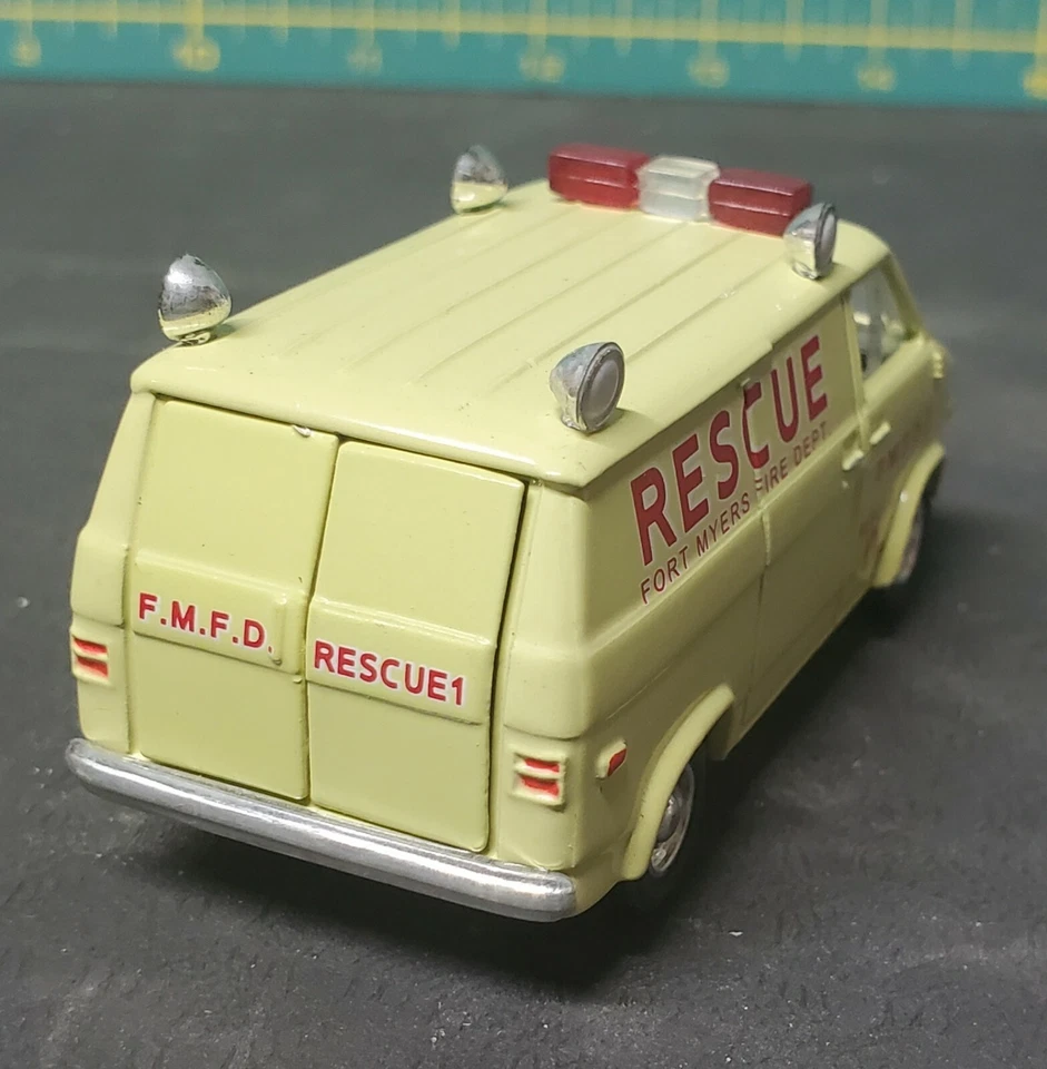 Racing Champions Chevy Van Fort Myers Fire Dept Rescue Loose - Image 3 of 3