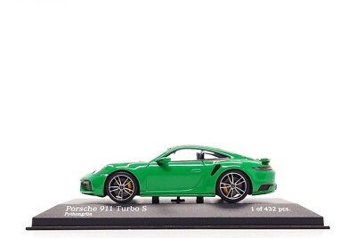 Minichamps 1:43 Porsche 911 Turbo S (992) Sport Design in Python