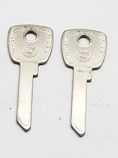 taylor key blank, # y80tr, set of 2, locksmith, automotive