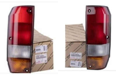 た*つ様 TOYOTA L&F ジャンパー Lサイズ Toyota Land Cruiser 76 Series FZJ76 OEM Rear Tail Light Lamp Set