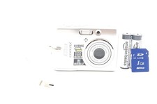 Nikon COOLPIX L11 Compact Digital Camera Tested Working Seller Japan