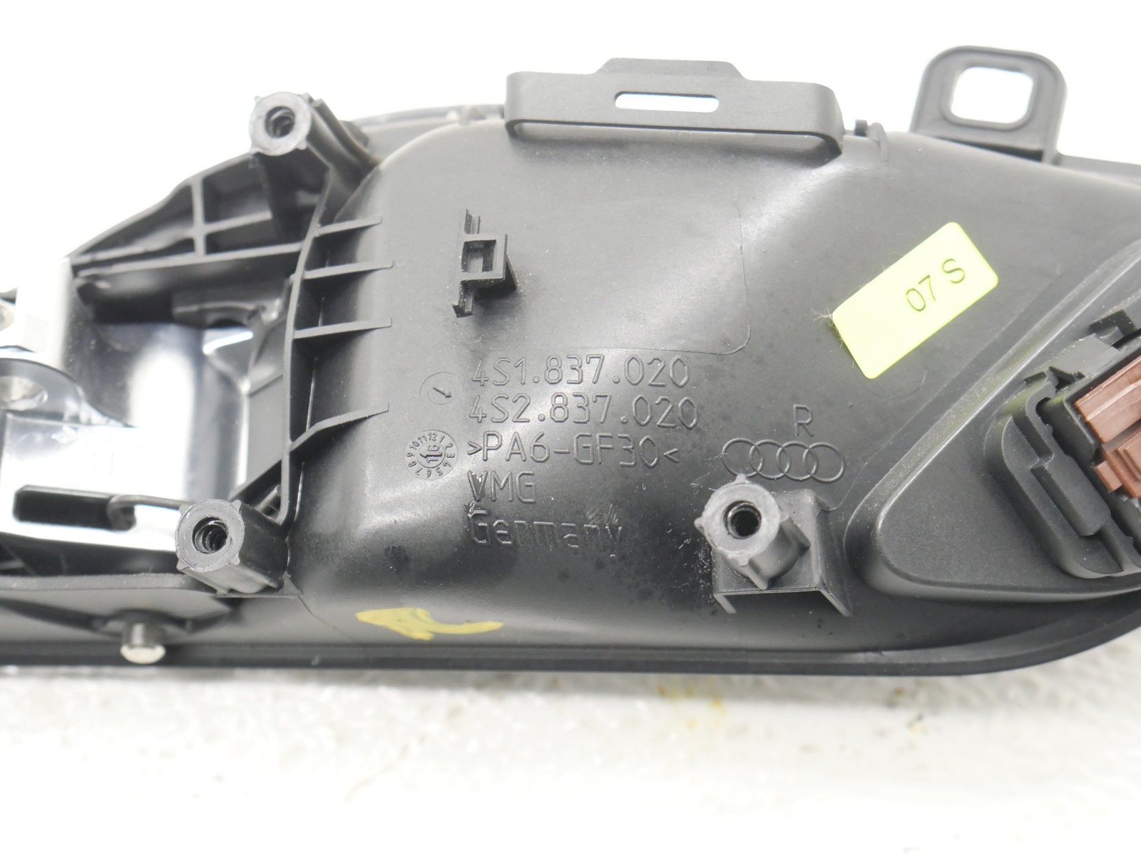 Audi R8 Spyder 2017-2023 Right Door release handle P/N 4S1837020