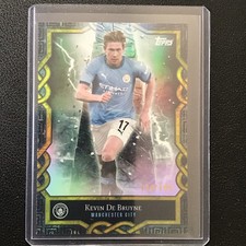 2024-25 Topps Manchester City Fan Set Monolith Yellow Kevin De Bruyne #/199
