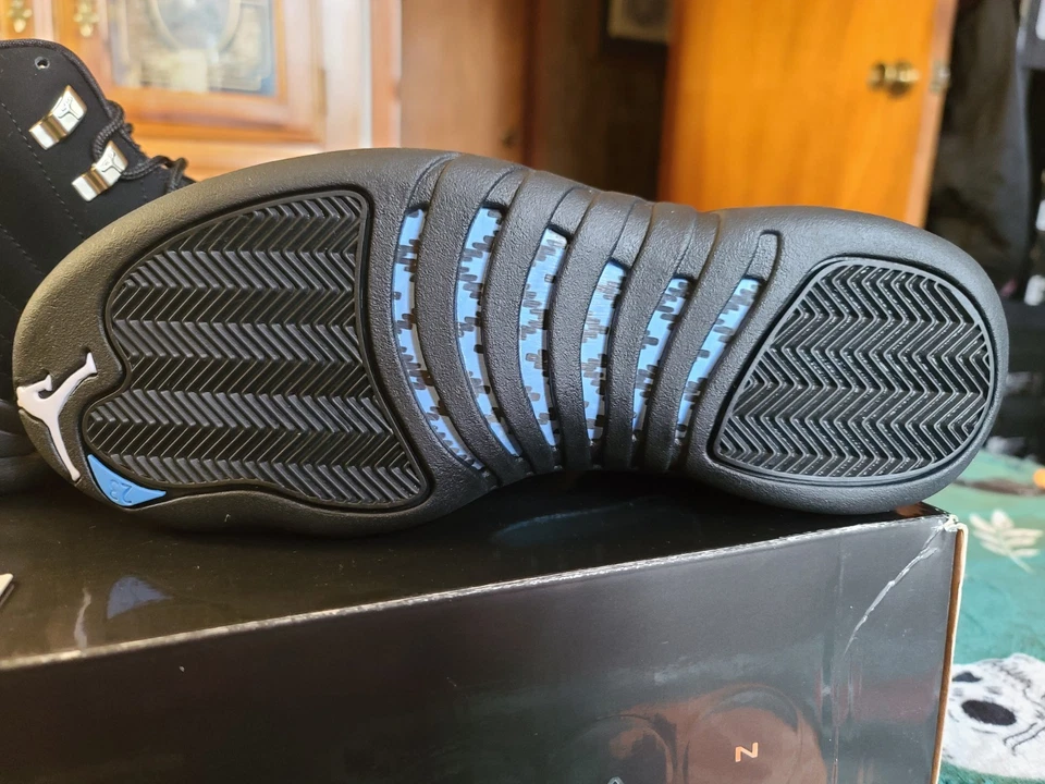 Air Jordan 12 Retro Nubuck OG 2009 NEGRO/BLANCO-AZUL UNIVERSITARIO 130690 018 Foto 2 de 4