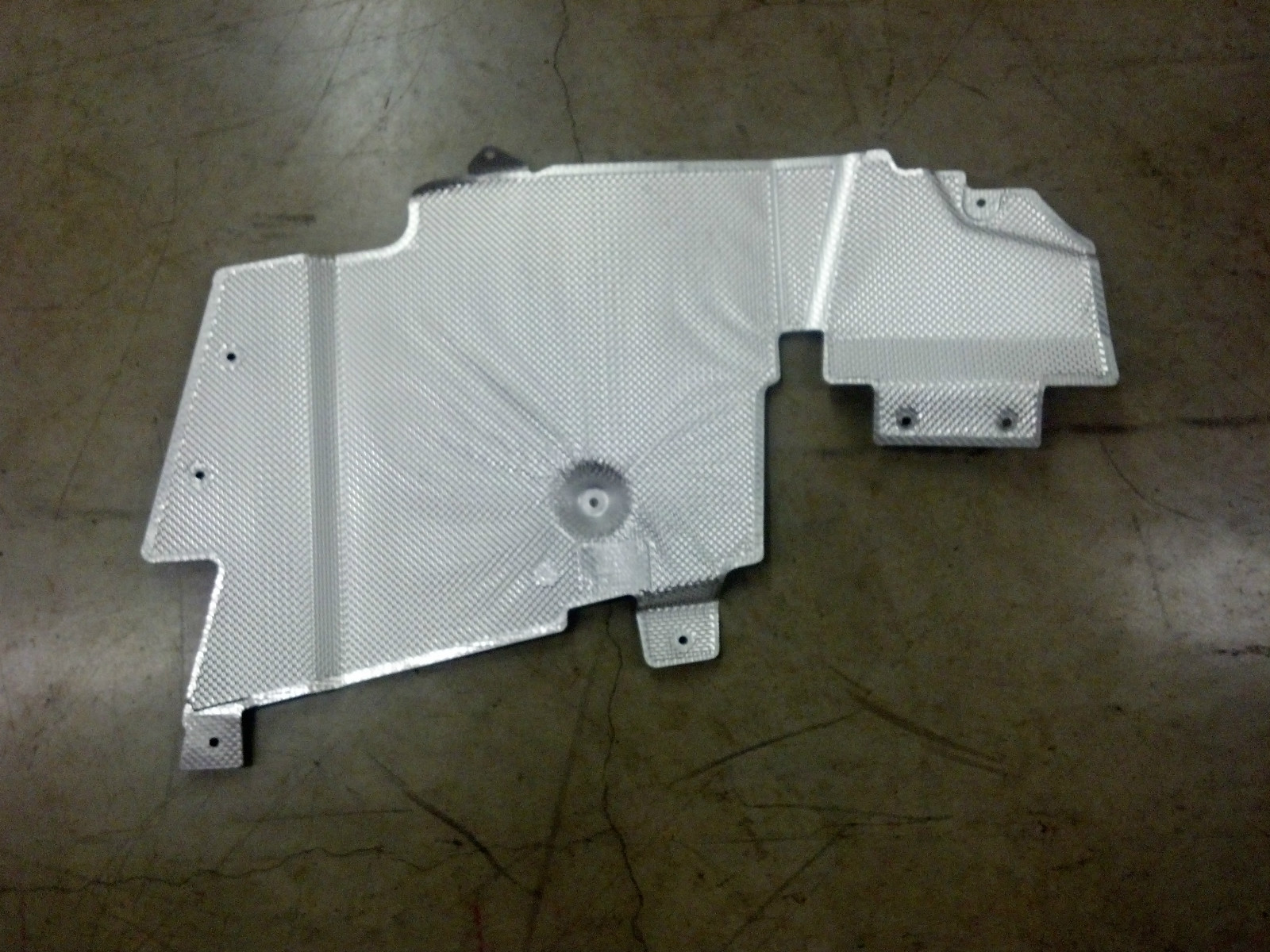 BRAND NEW LAMBORGHINI GALLARDO LP560 LP570 OEM HEAT SHIELD PANEL COVER 420825733