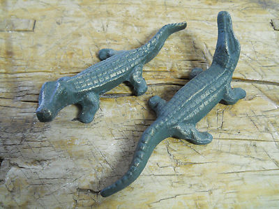 2 Cast Iron FLORIDA GATORS Garden Statue Yard Art Pool Home Decor ALLIGATOR Pond