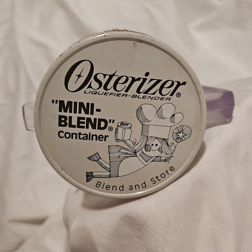 Vintage Osterizer Mini Blend and Store 8 oz Plastic Container with Lid - Picture 2 of 11