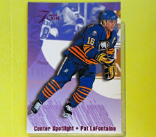 PAT LaFONTAINE  1994-95  CENTER SPOTLIGHT  Flair  #5 of 10  Buffalo Sabres