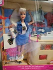 Vintage Barbie 1997 COOL SHOPPING BARBIE New 17487 Mattel