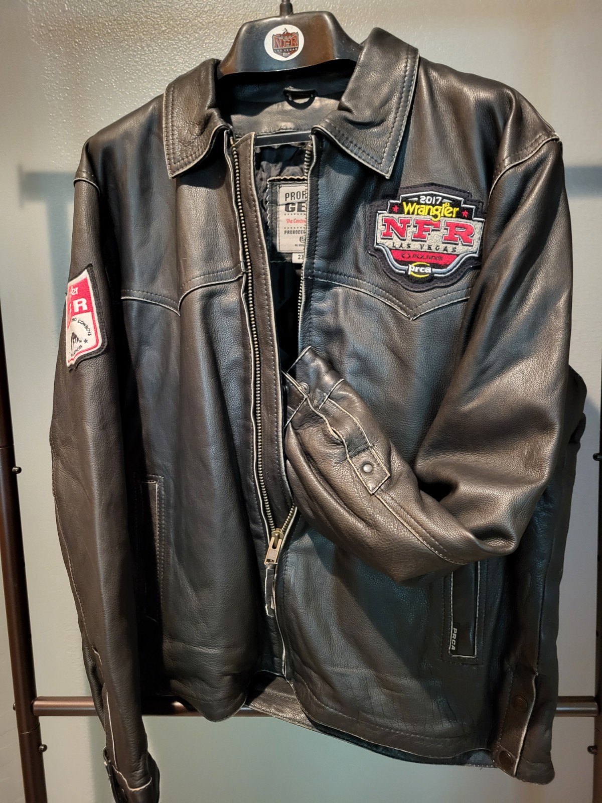 Mens 2017 National Finals Rodeo Contestant Leather Jacket - 2X - second product detail image
