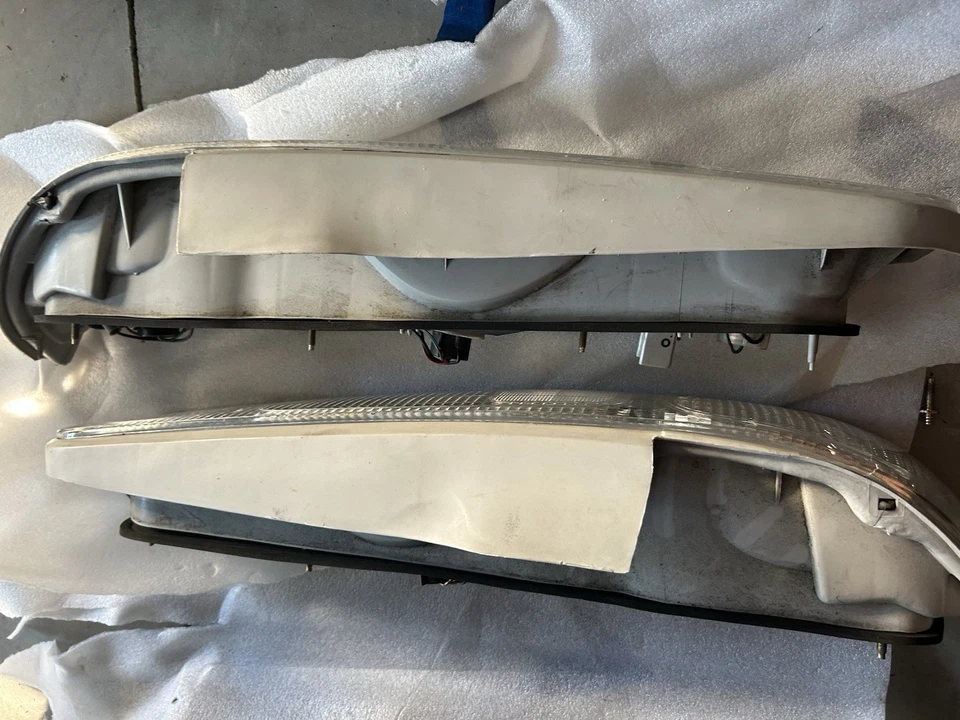 Luces traseras transparentes Acura Integra Foto 3 de 4