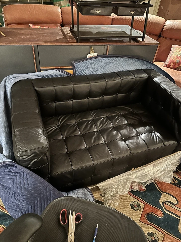 Cubo ultra moderno botão design kubus couro ecológico love seat preto - Imagem 3 de 3