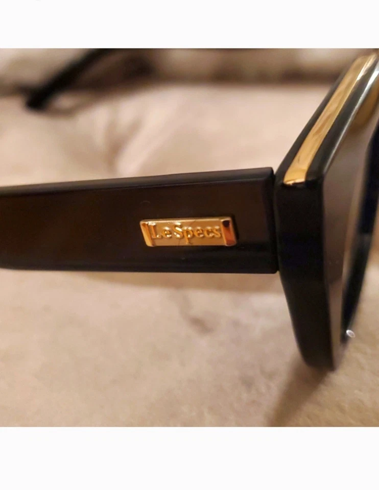 Gafas de sol Le Specs Air Heart ojo de gato Foto 4 de 4