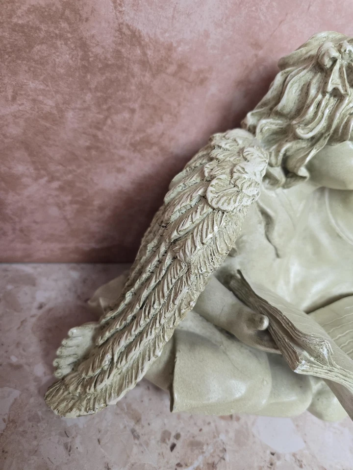 Hogar Interiores Regalos Querubín Ángel Estatua Estatuilla Libro de Lectura Besándose en la mejilla Foto 2 de 4