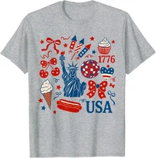 Est 1776 Patriotic US Flag 4th Of July Design Funny Unisex T-Shirt