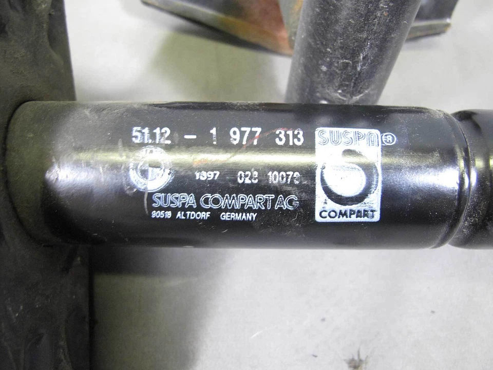 BMW E36 3-Series Factory Rear Bumper Shock Absorber Pair Left Right 1992-1999 OE - Image 3 of 3