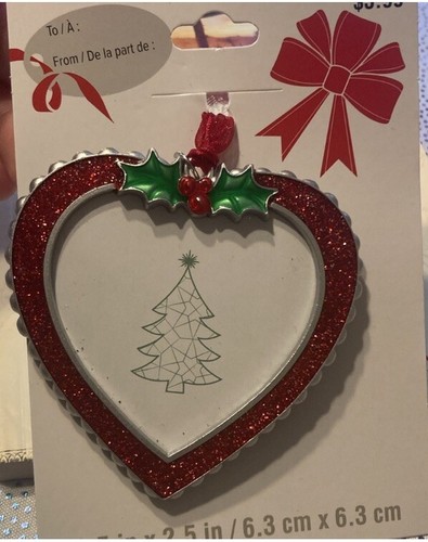 Metal Mini Photo Ornament Red Heart Valentine By Studio Decor Love - 第 1/6 張圖片