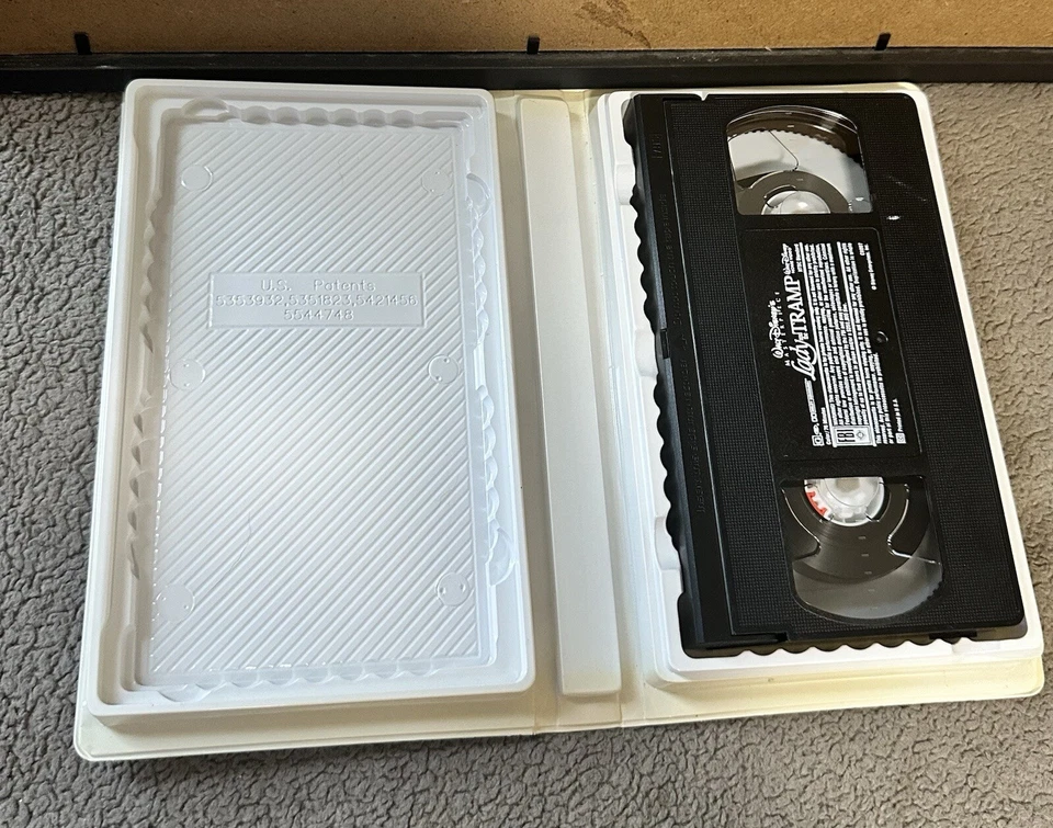 “Lady and the Tramp.waltz Disney’s Masterpiece. (VHS 1998) Pre-Owned. - Image 3 of 3