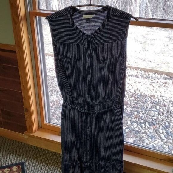 Universal Thread Ruffled Hem Sleeveless Belted Bu… - image 2