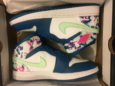 jordan 1 mid paint stroke