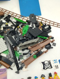 LEGO 6273 Rock Island Refuge Pirates 1 6285 6286 Pirate Ship 6276 Bundle