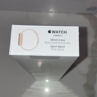 Apple Watch Series 1 38mm Rose Gold Aluminum Case Pink Sand Fluoroelastomer Band