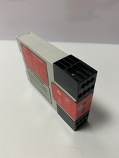 Banner ES-FA-9AA Safety Relay Module 24 V AC/DC - Clean!