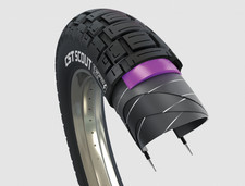 CST Pneumatico Rigido SCOUT 20x4.00 ETRTO 100-406 Nero