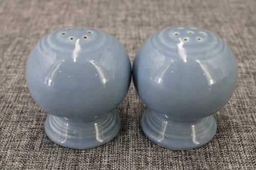 Fiesta Fiestaware Retired Periwinkle Bulb Salt/Pepper Shaker Set Free Shipping