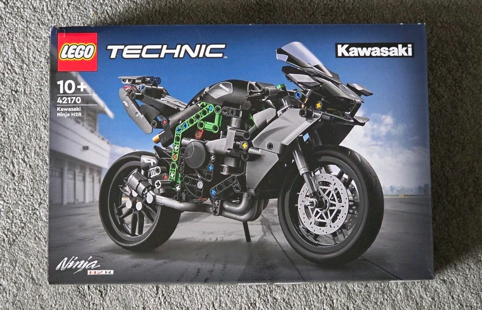 LEGO Technic 42170 Kawasaki Ninja H2 Motorcycle, photo 1 of 5