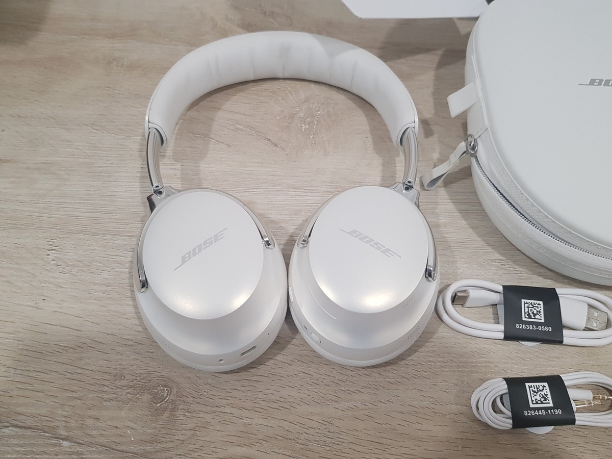 Bose QuietComfort Ultra Wireless Noise Cancelling Headphones