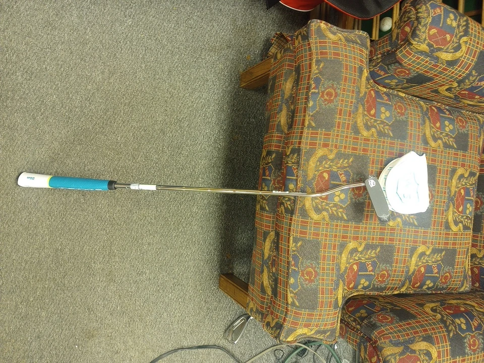 Wilson Staff Infinite LRH The Bean Putter - Image 4 of 4