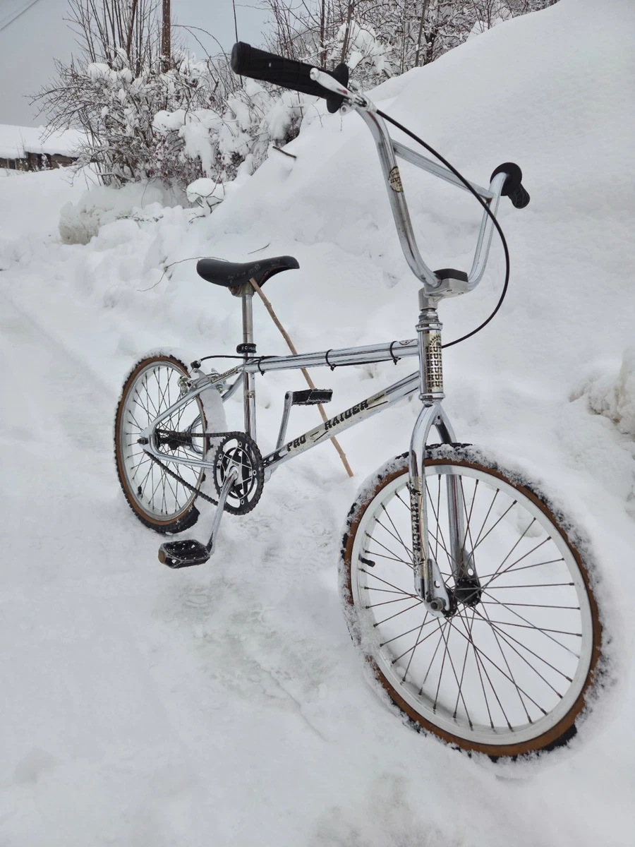 Vélo BMX Vintage Motobecane – Années 80 – Chromé – Excellent état