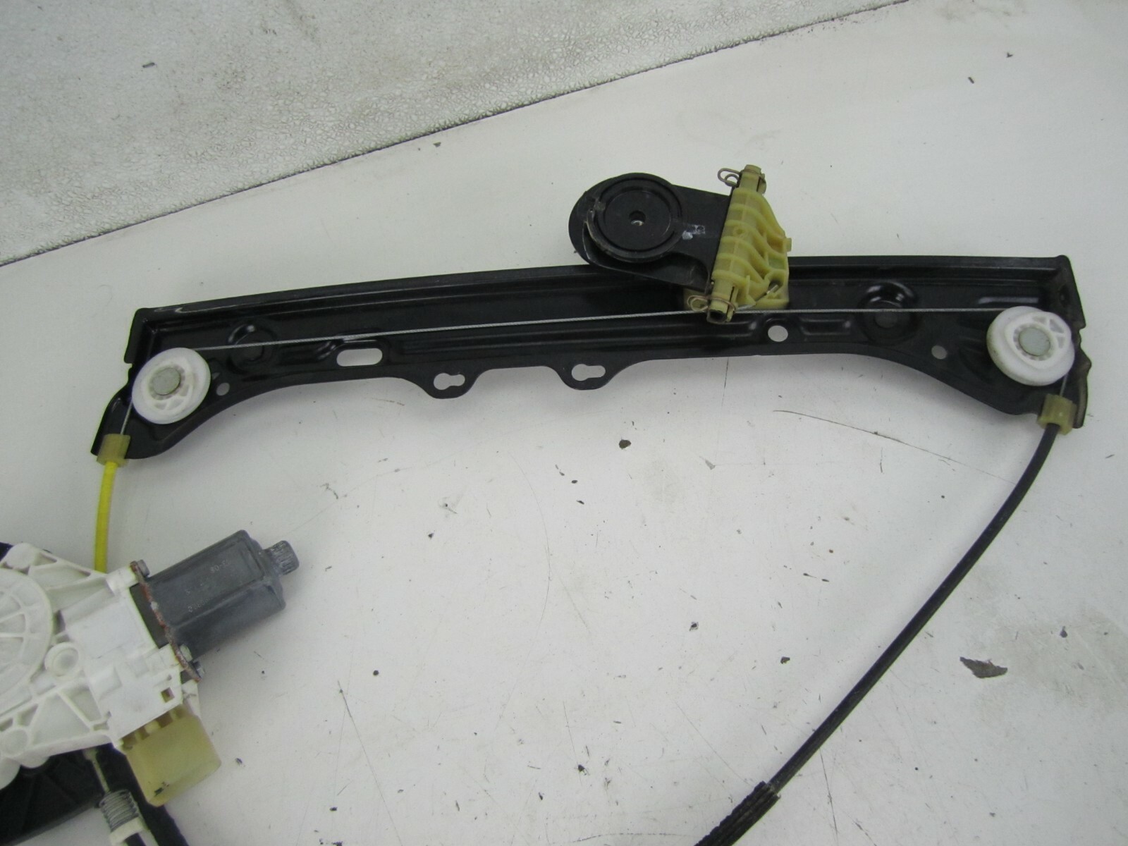 BMW 3 GT Gran Turismo F34 Front Left Window Regulator W Motor