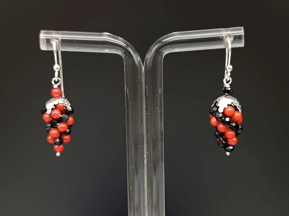 Pendientes De Mujer Coral Rojo Ónix Negro Plata Blanca Racimo De Uva - Imagen 2 de 4