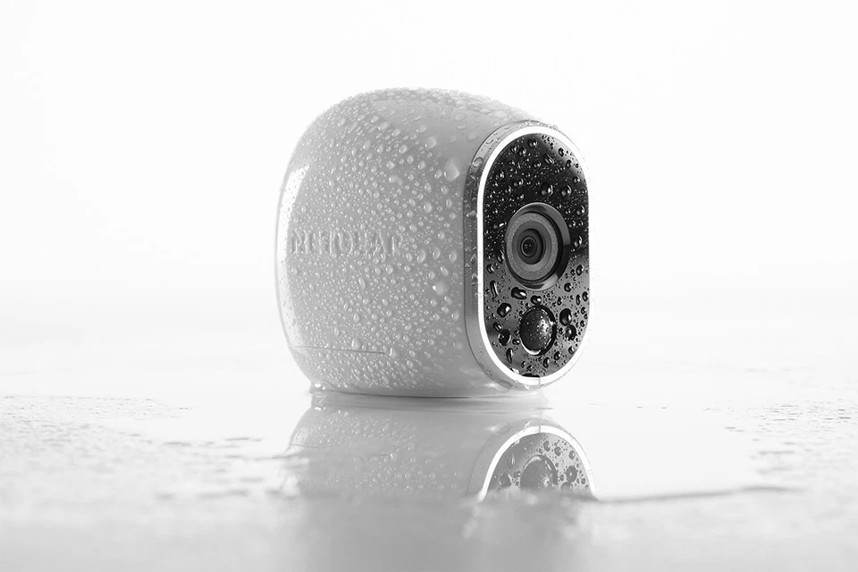 NETGEAR - Arlo Smart Home Indoor/Outdoor Wireless High-Def Security Cameras (4) - Image 4 of 4