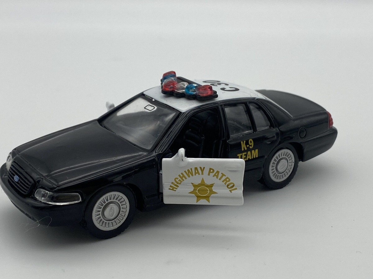 ミニカー Ford CROWN VICTORIA POLICE CAR JADA HERO PATROL MINNEAPOLIS POLICE DEPARTMENT FORD CROWN VICTORIA